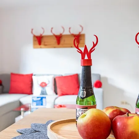 Schwarzwaldhirsch 아파트 Unterkirnach