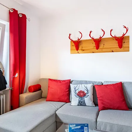 Schwarzwaldhirsch Unterkirnach